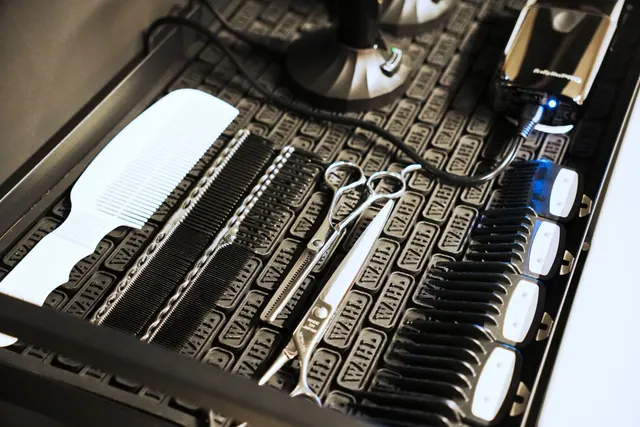 Combs and scissors on the station